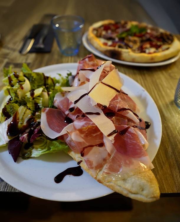 Restaurant - Le Bellini - Pizzeria Issoire - bon restaurant ISSOIRE